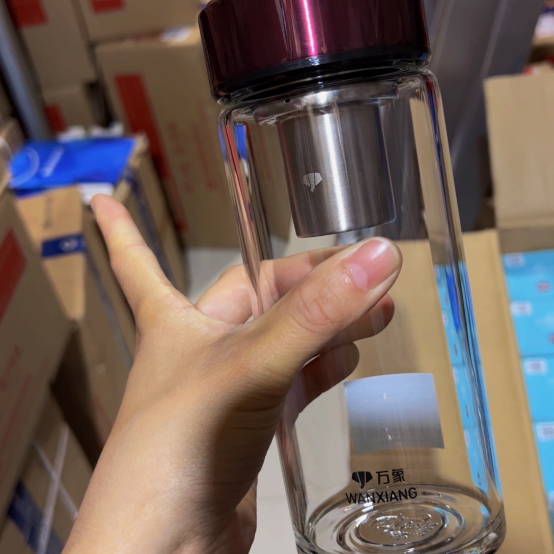 万象U266红色单层烫手玻璃杯560玻璃杯➕杯套