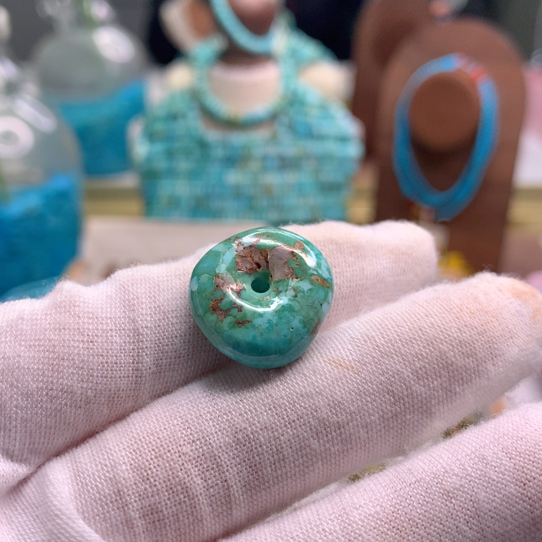 绿松石未镶嵌饰品