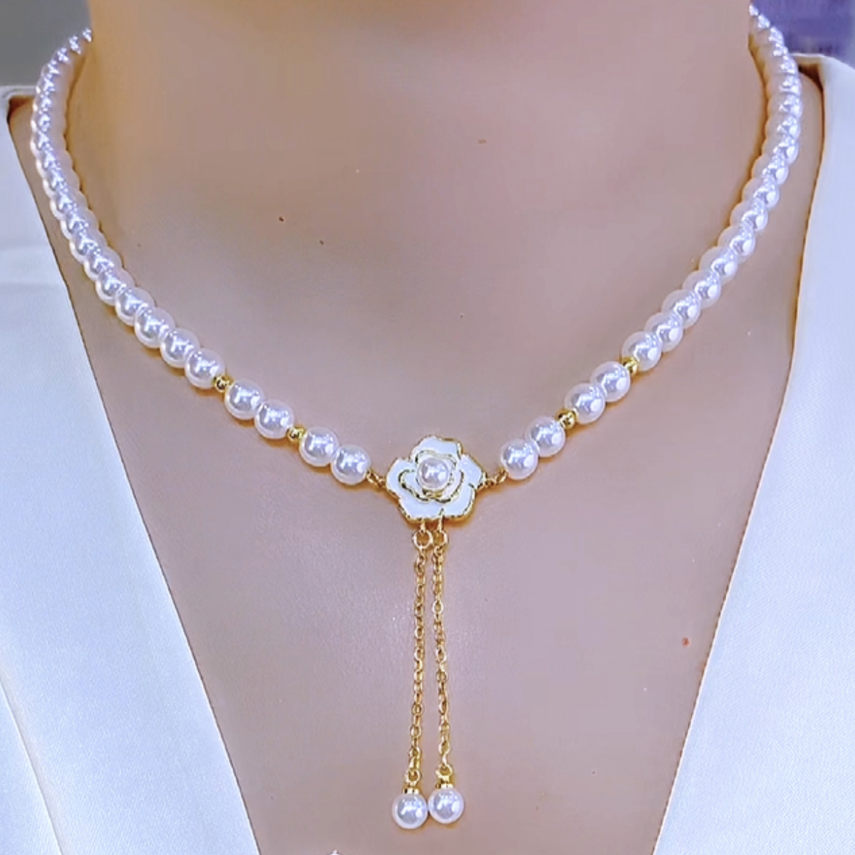 铜合金仿珍珠项链 百搭小众时尚轻奢气质浪漫山茶花项链