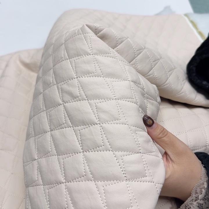 无纺布2米夹棉面料