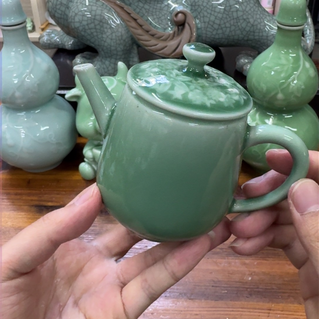 龙泉青瓷茶具微瑕6904