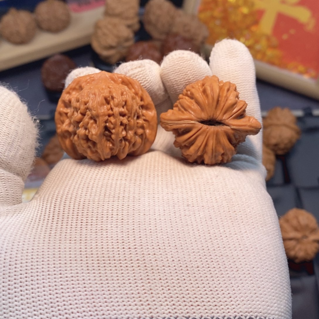 把件文玩核桃福利款39尺挂月峰四座楼