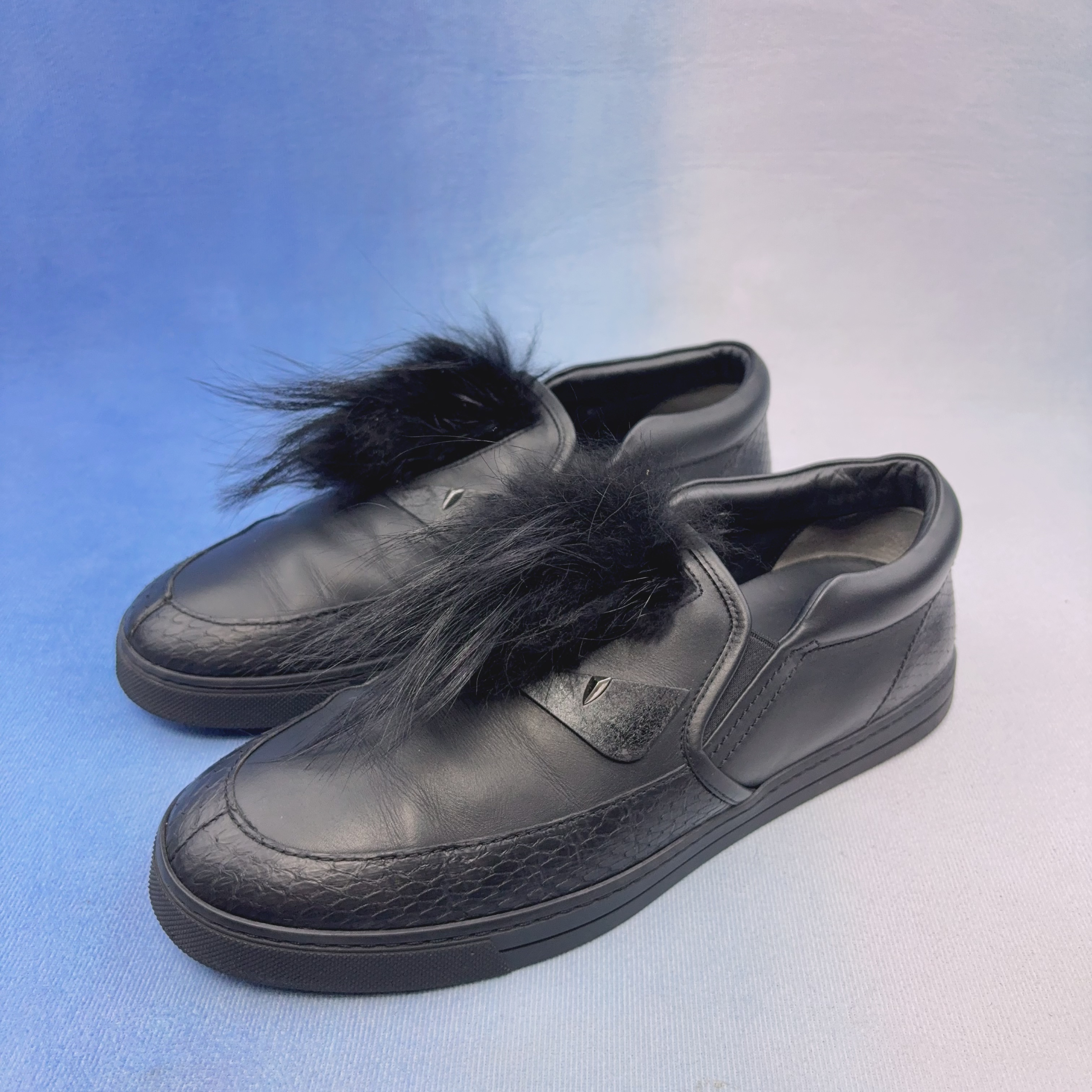 99新 FENDI/芬迪 41码/朋克小怪兽 马毛 低帮时尚潮流板鞋/无原盒