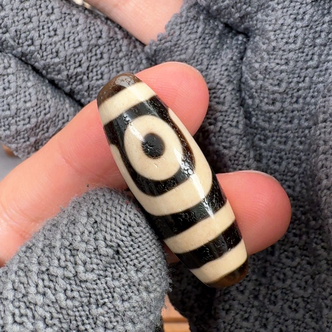 玛瑙/玉髓颈饰未镶嵌白*玛瑙工艺品