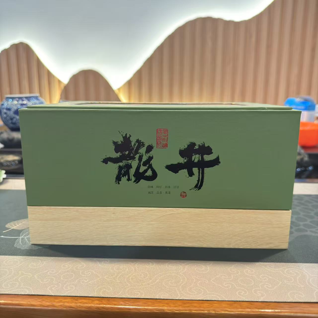 【礼盒装】龙井绿茶茶叶罐装新茶100g清高香气龙井茶