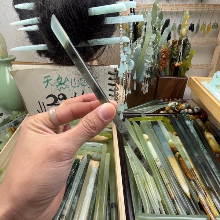 蛇纹石玉发饰未镶嵌长度18.2