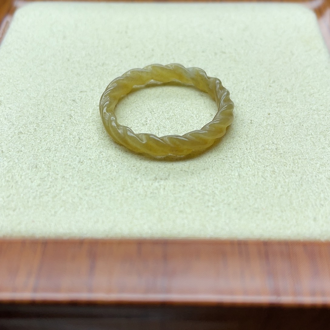 和田玉戒指未镶嵌糖麻花19-20号