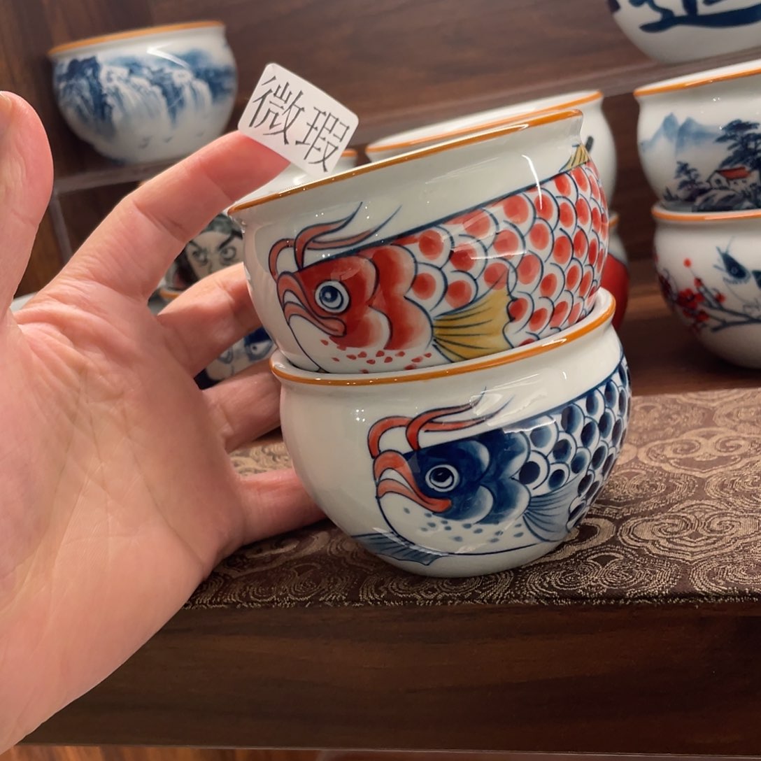 釉下手绘茶具微瑕