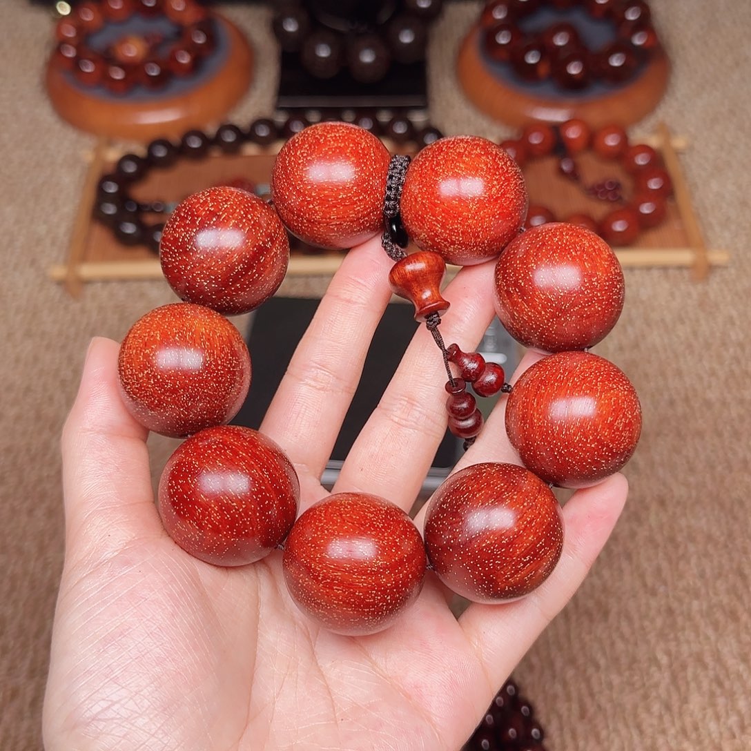 手***云檀香紫檀（小叶紫檀）Q3.0