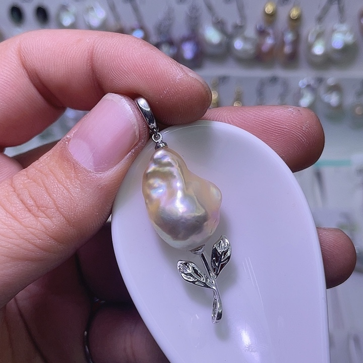 未镶嵌颈饰淡水珍珠06