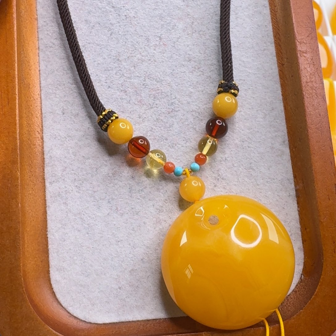 蜜蜡毛衣链未镶嵌