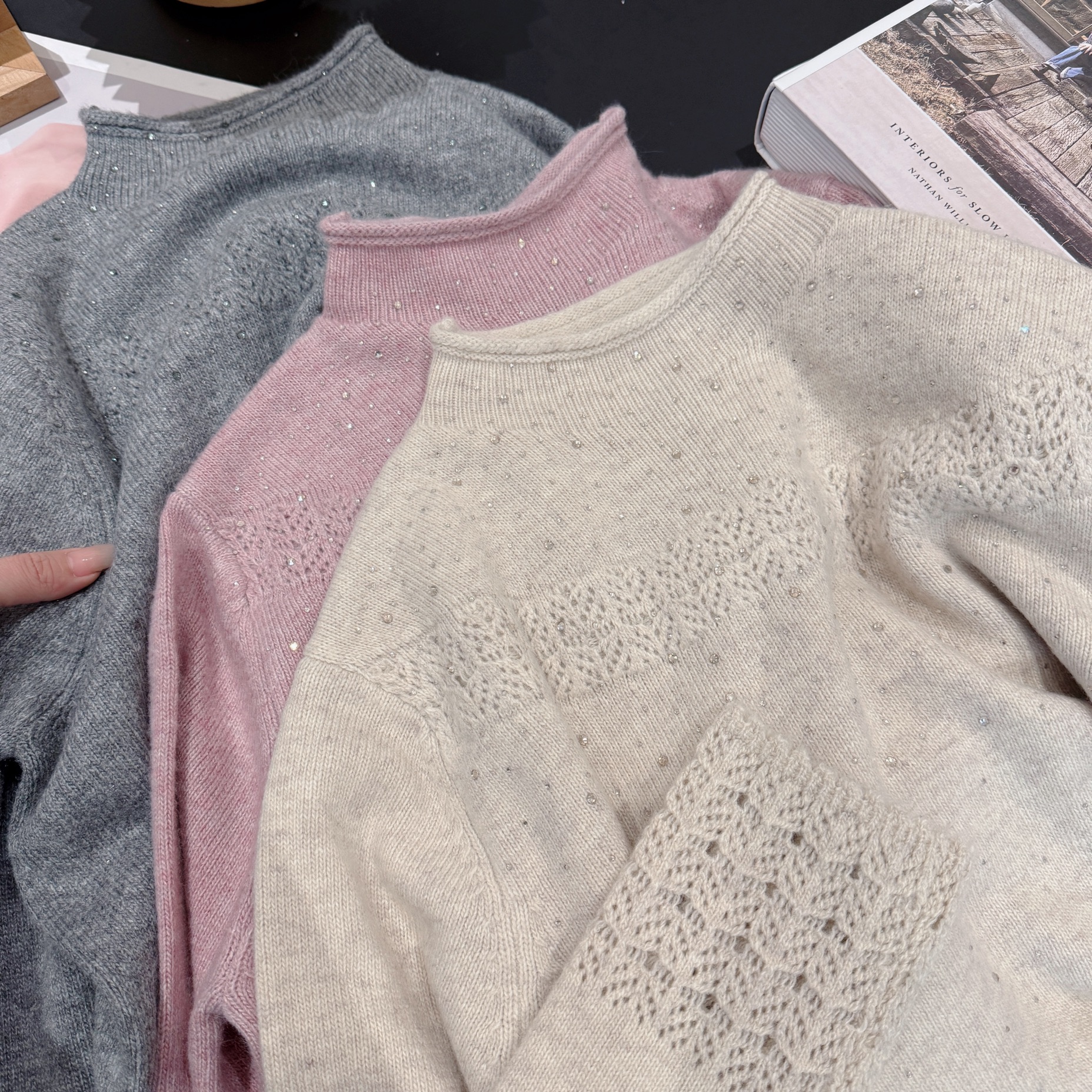 【初奢自制】绵羊毛亮钻提花洋气知性风氛围感高领毛衣静奢风针织衫