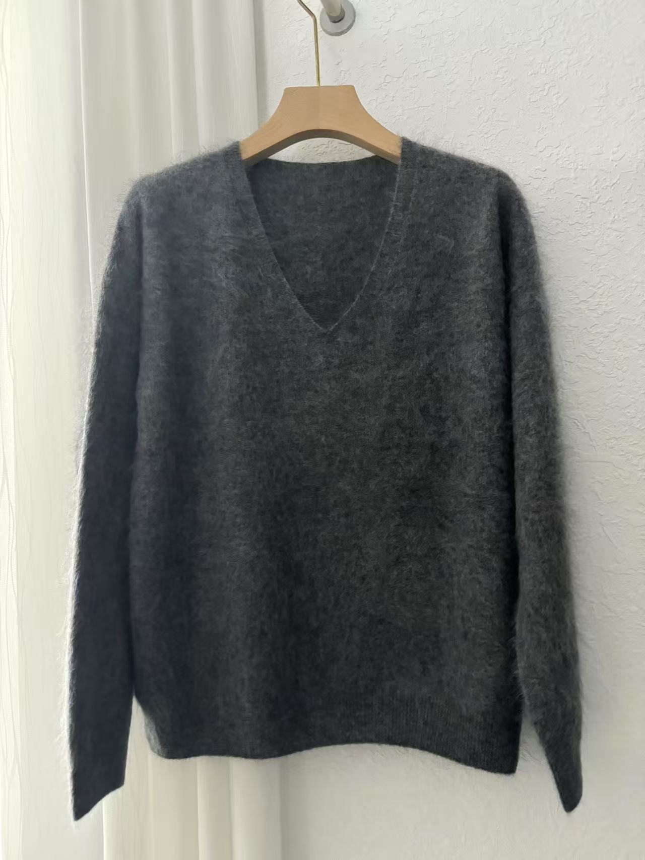 100山羊绒拉绒小V领