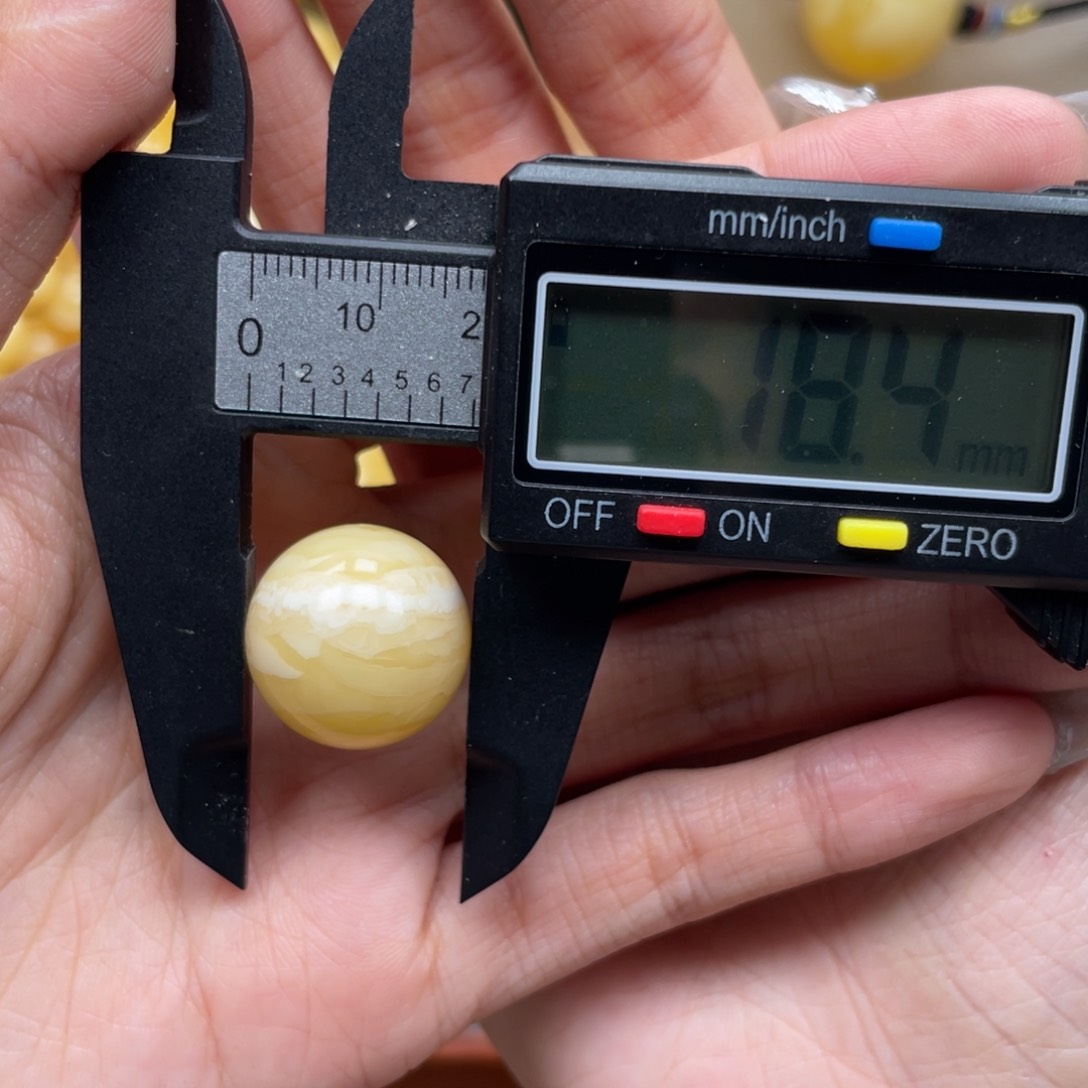 琥珀珠宝奇石未镶嵌德***丶