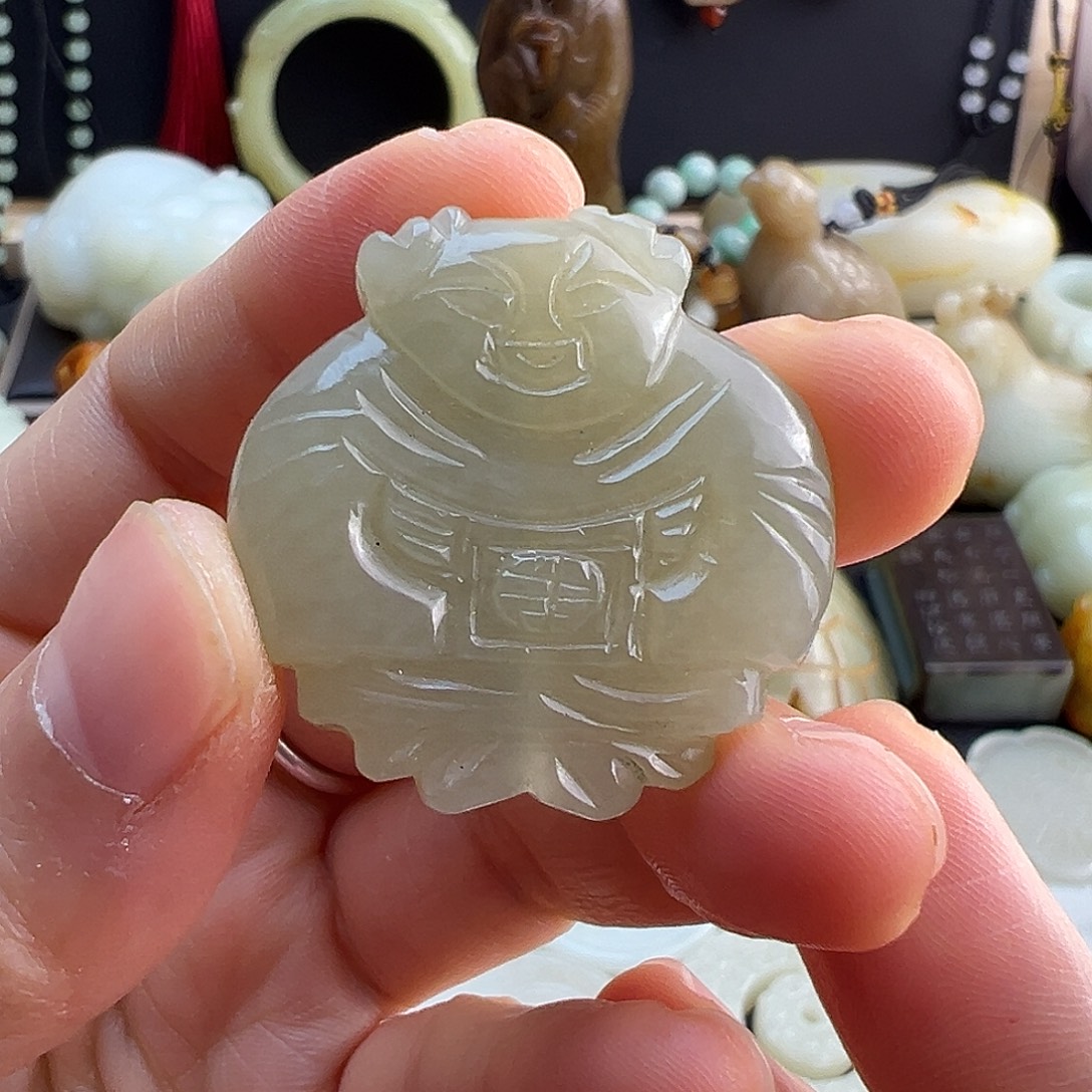 和田玉未镶嵌挂件