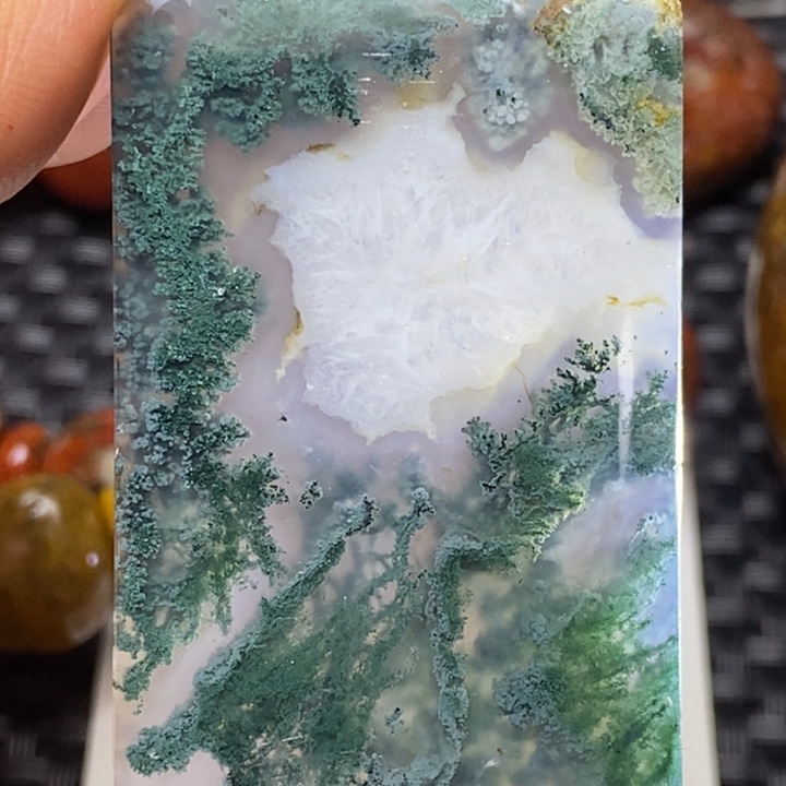 玛瑙/玉髓颈饰未镶嵌金*