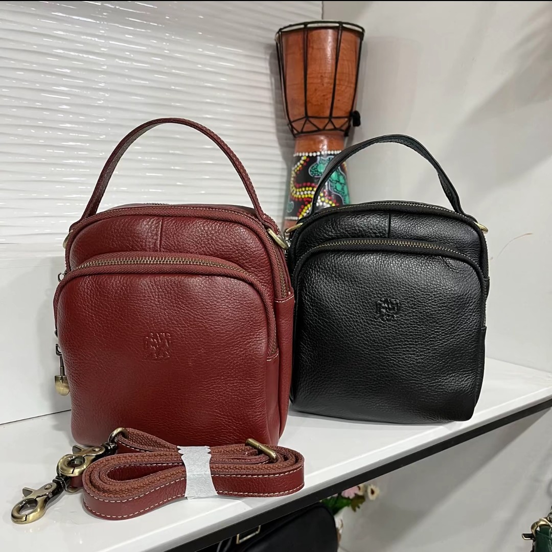 嬉皮士牛皮包小方胖子多隔层设计手提斜挎包11610