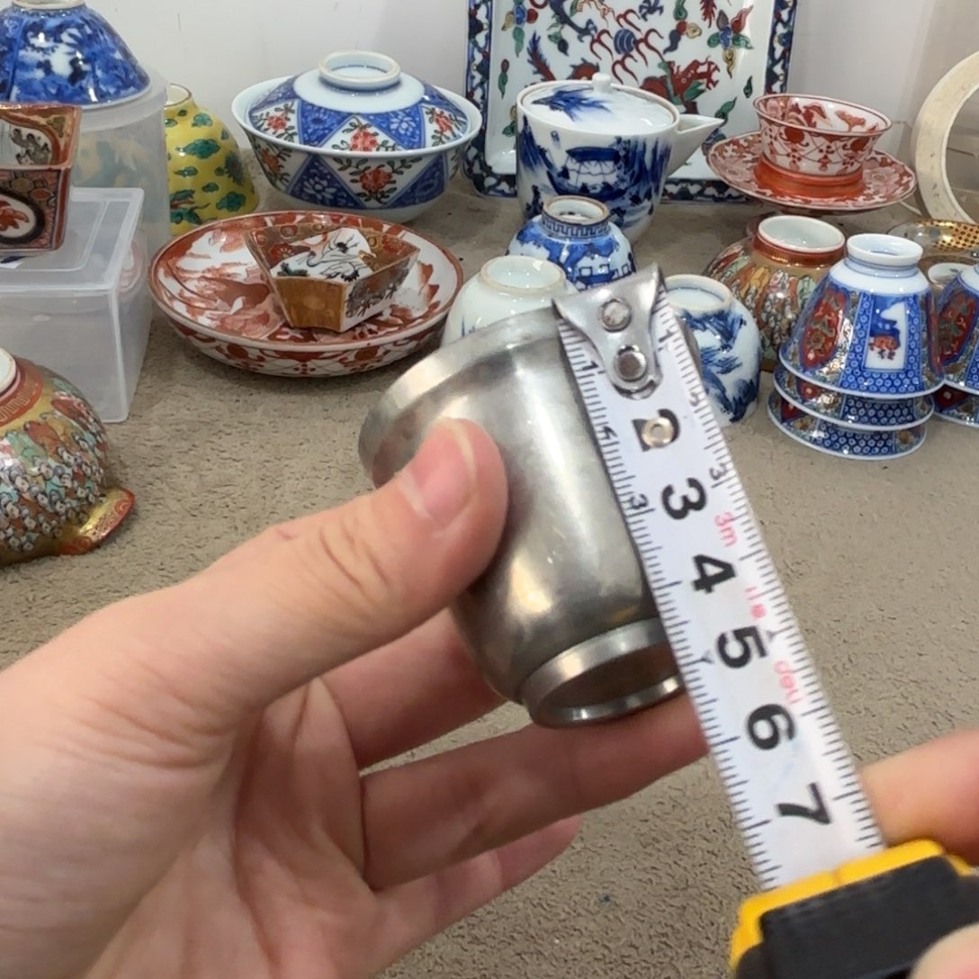 瓷片非常好看漂亮的物品 