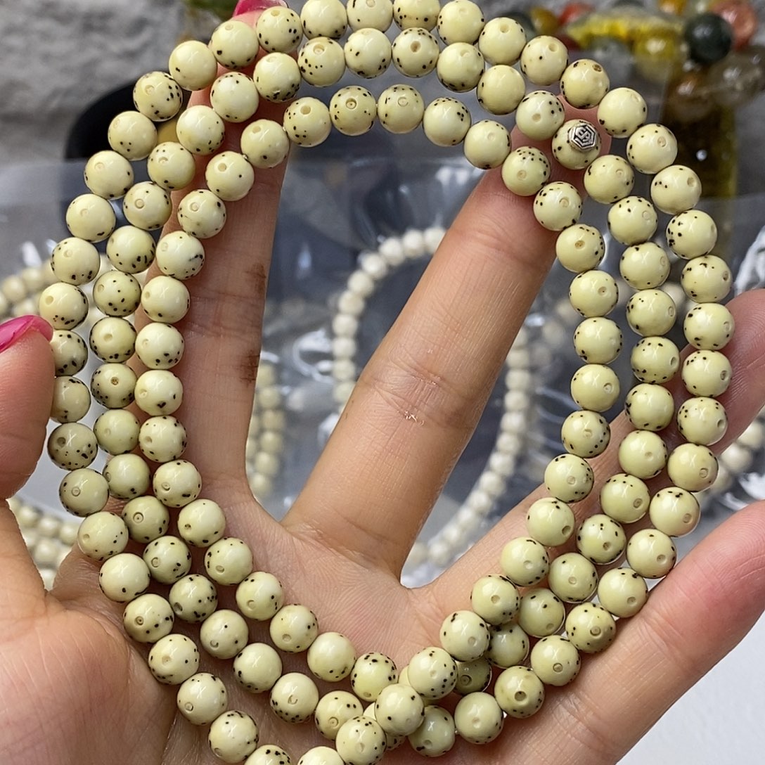 星月菩提吊坠爱文玩的美树•7圆龙蛋带银标