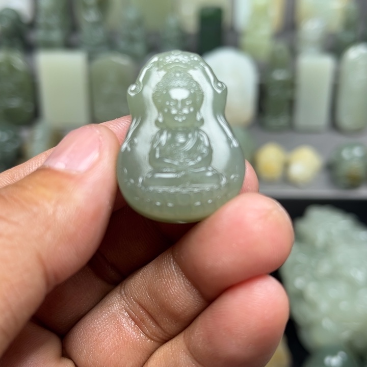 和田玉挂件未镶嵌