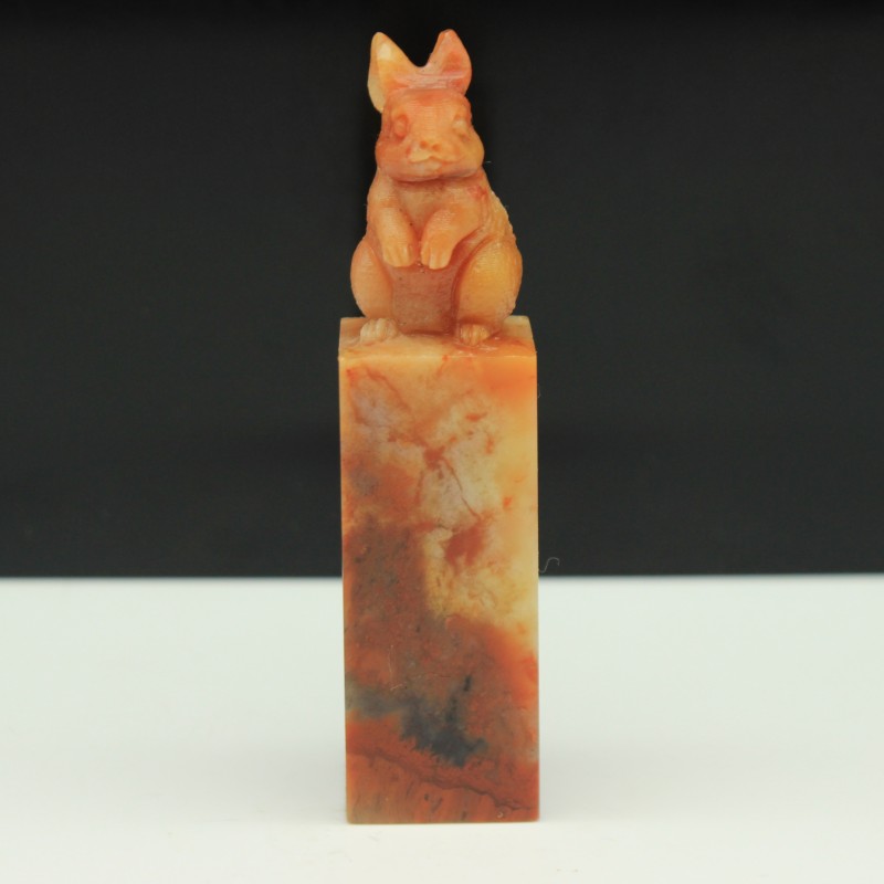 老挝红花兔子纽 18-19-83毫米石雕摆件印石篆刻章料石料原石d4-20