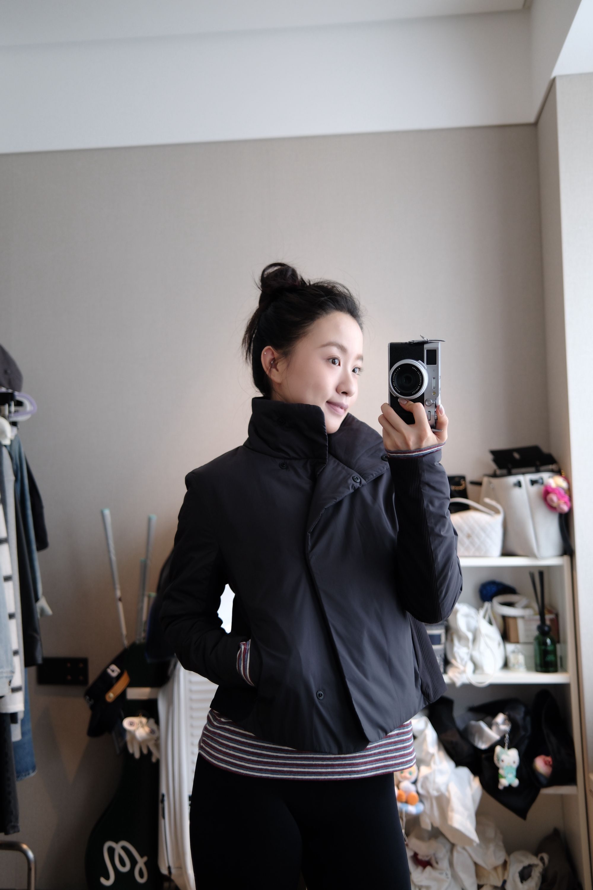 KKER STUDIO“帅气优雅现代”时尚短款运动感棉服