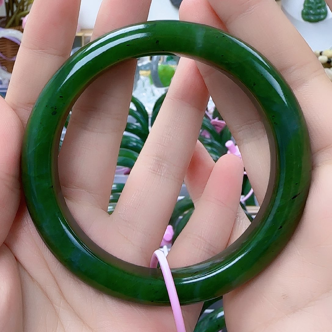 和田玉（碧玉）手镯未镶嵌