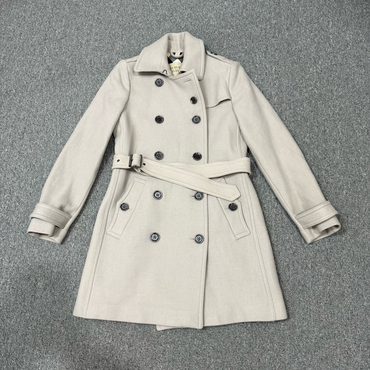 99新 BURBERRY/博柏利 18871071 nz 灰色羊毛大衣外套 UK8码99新