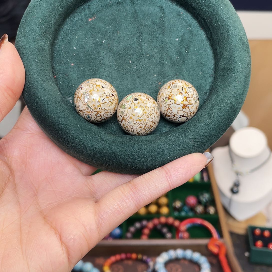 白金2.0漆珠 大漆工艺