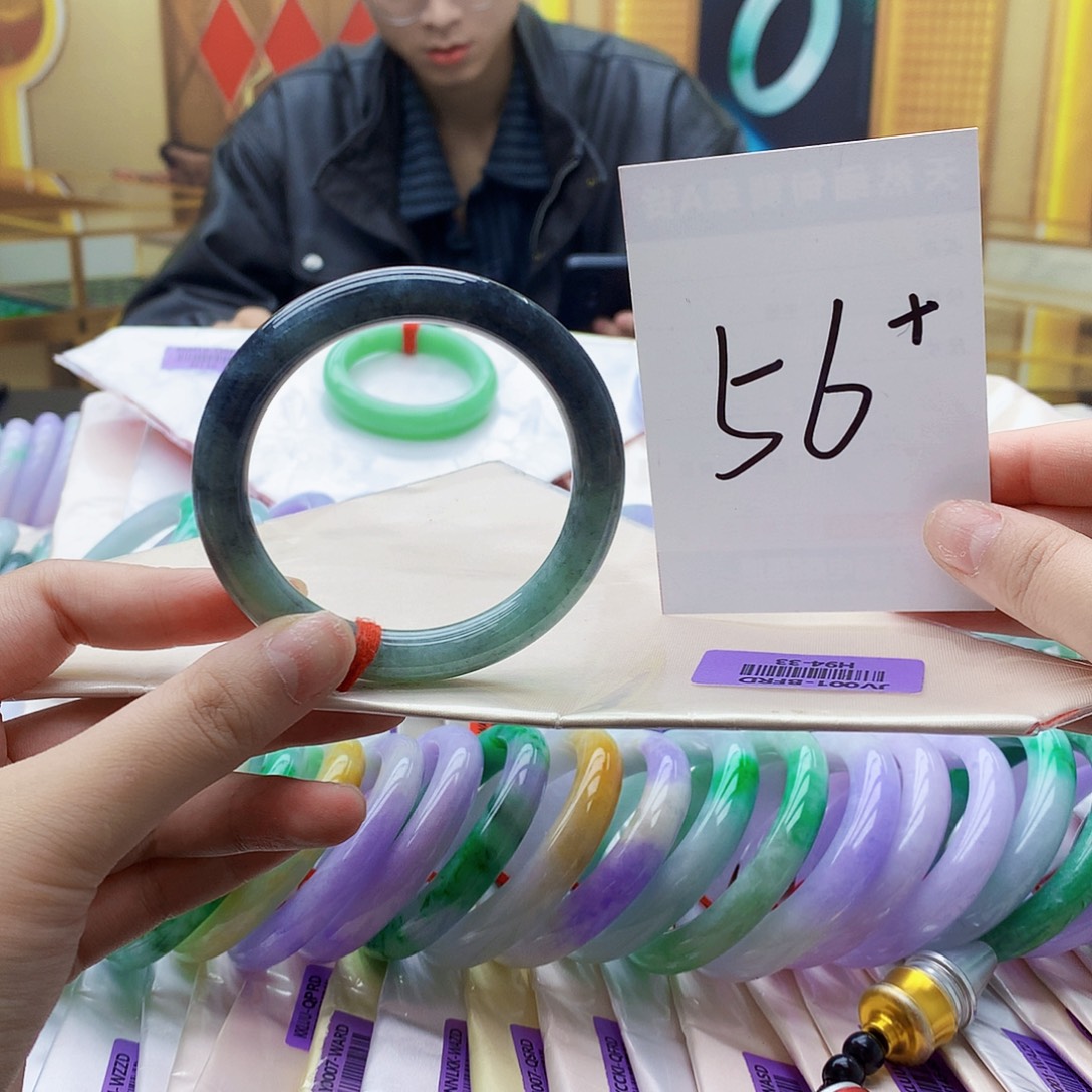 翡翠未镶嵌手镯mm