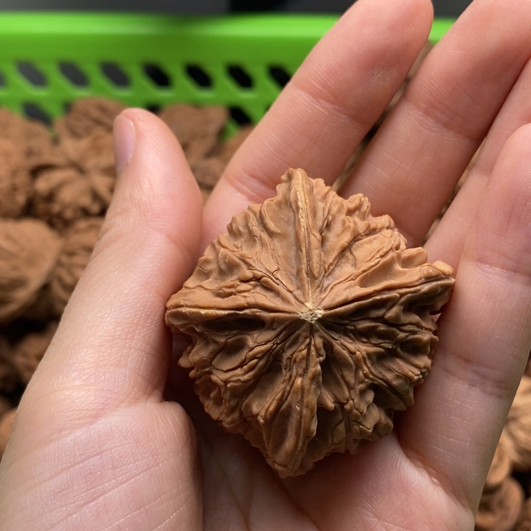 T***董把件文玩核桃定制商品不退不换