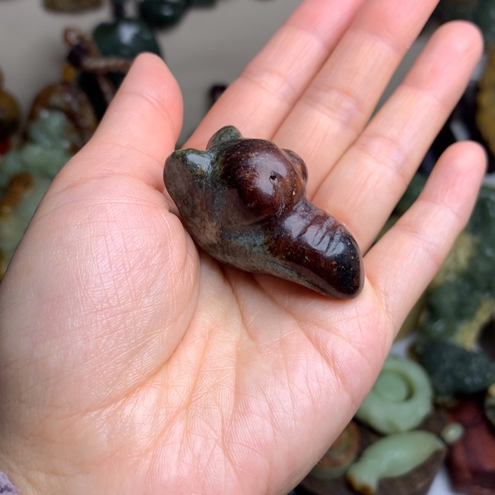 岫岩河磨玉（透闪石质玉）手把未镶嵌