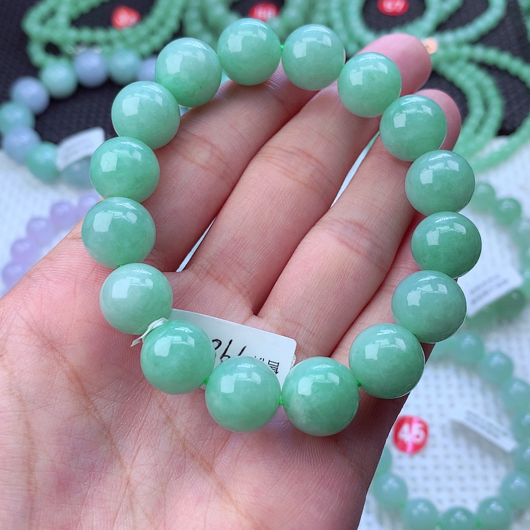 翡翠未镶嵌毛衣链