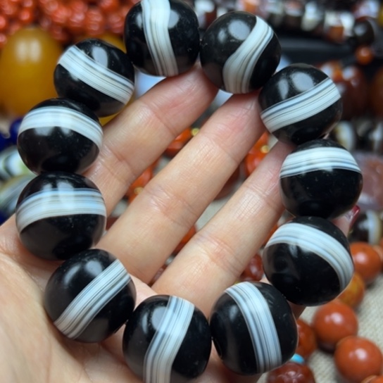 老***袁玛瑙/玉髓未镶嵌颈饰