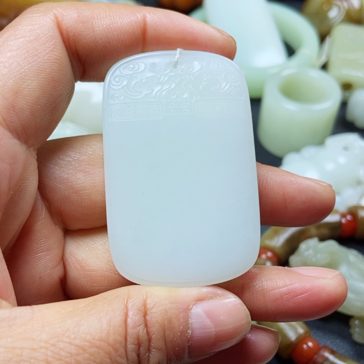 【闪购商品】和田玉颈饰未镶嵌江**韵