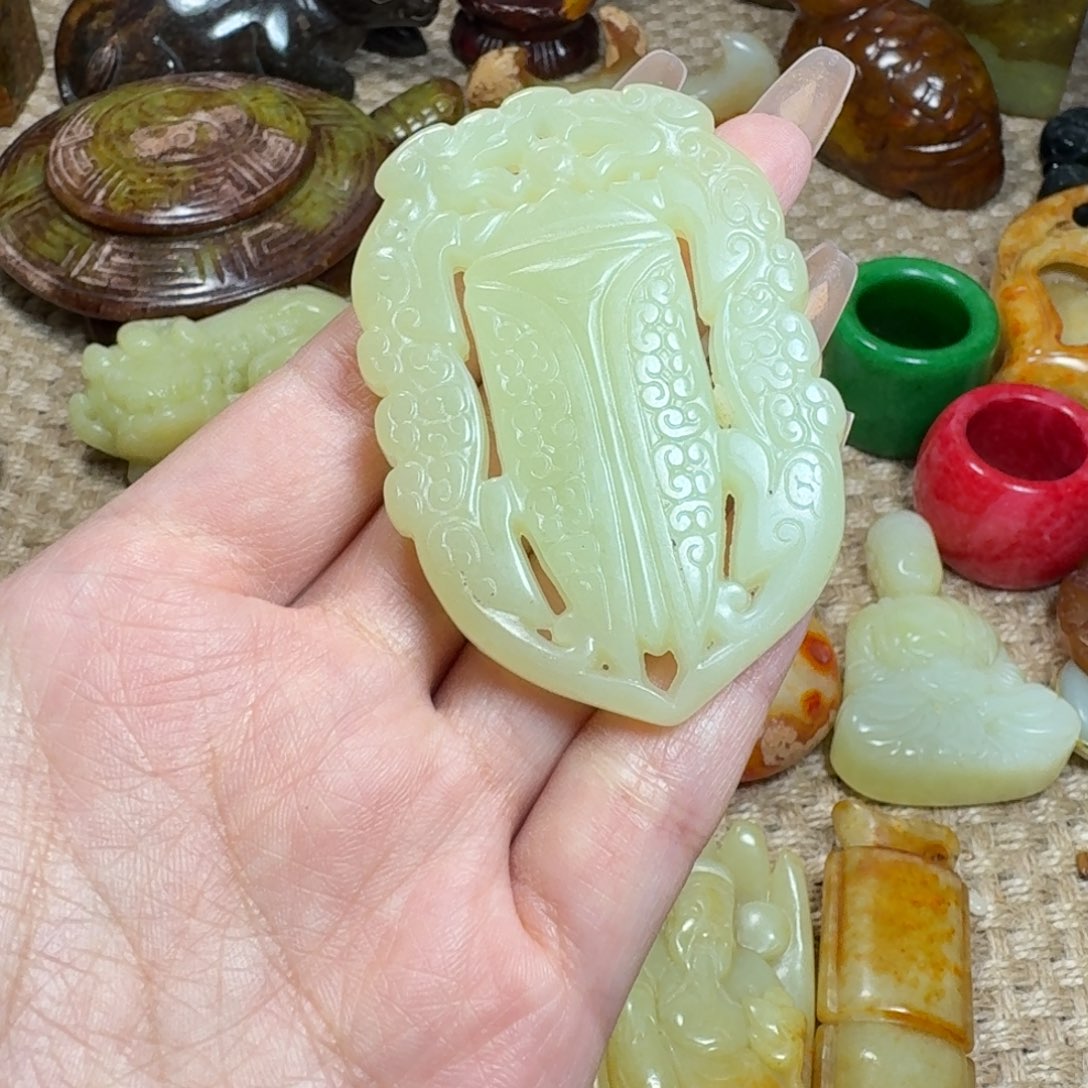 吊坠白玉菩提挂件