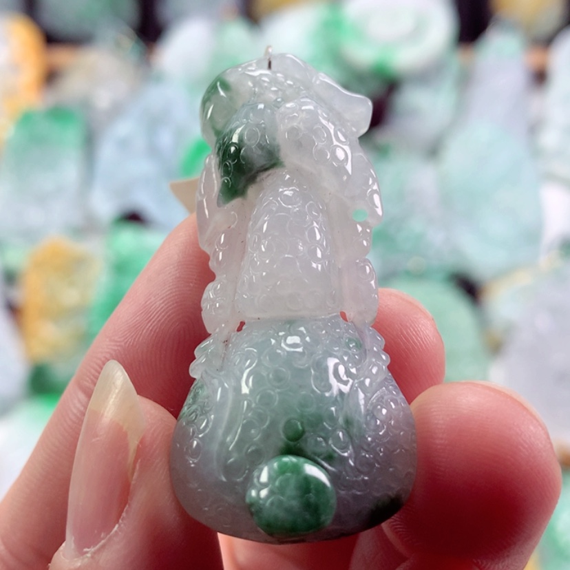 【闪购商品】翡翠吊坠(不含链)未镶嵌