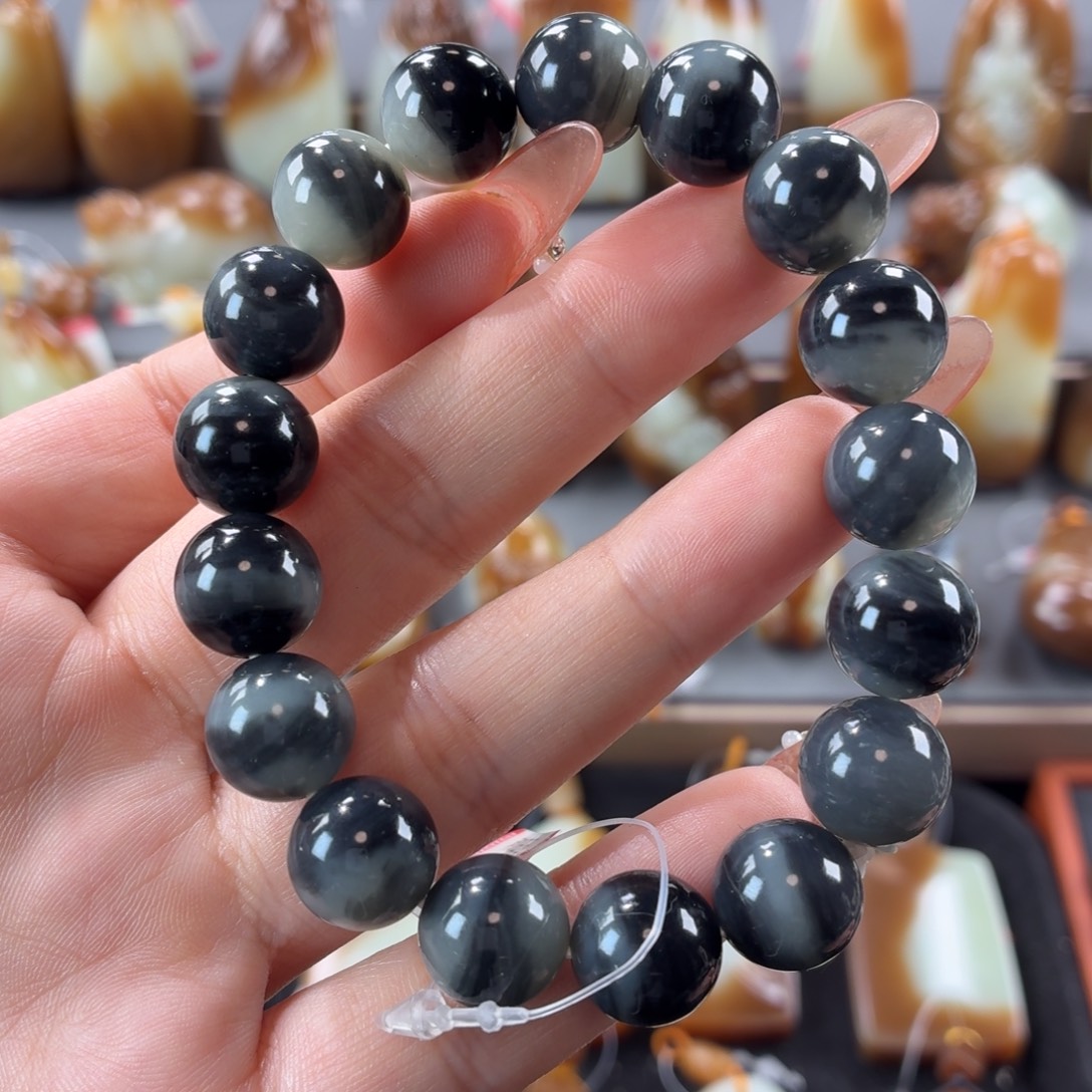 和田玉未镶嵌手串