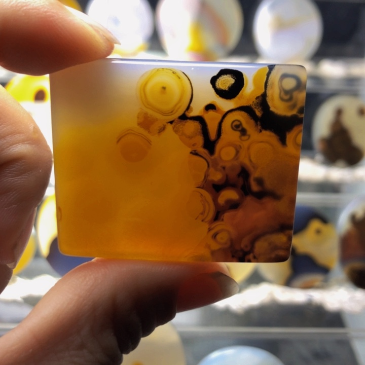 合金玛瑙/玉髓珠宝奇石39