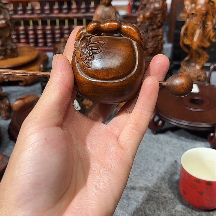 香榧木1985545855844585844