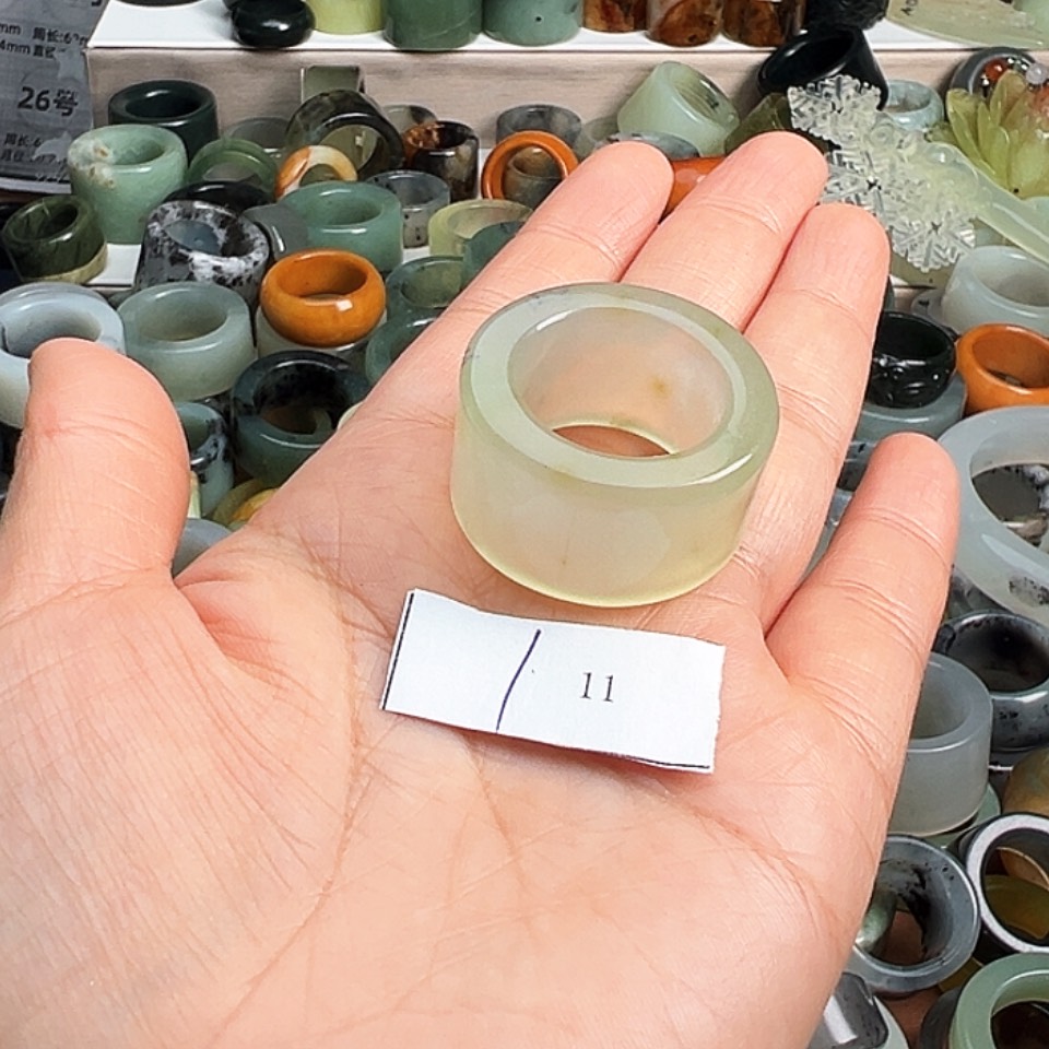 【闪购商品】合金蛇纹石玉戒指星*