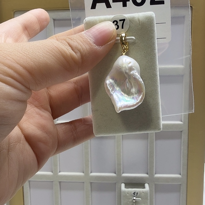 合成立方氧化锆合金