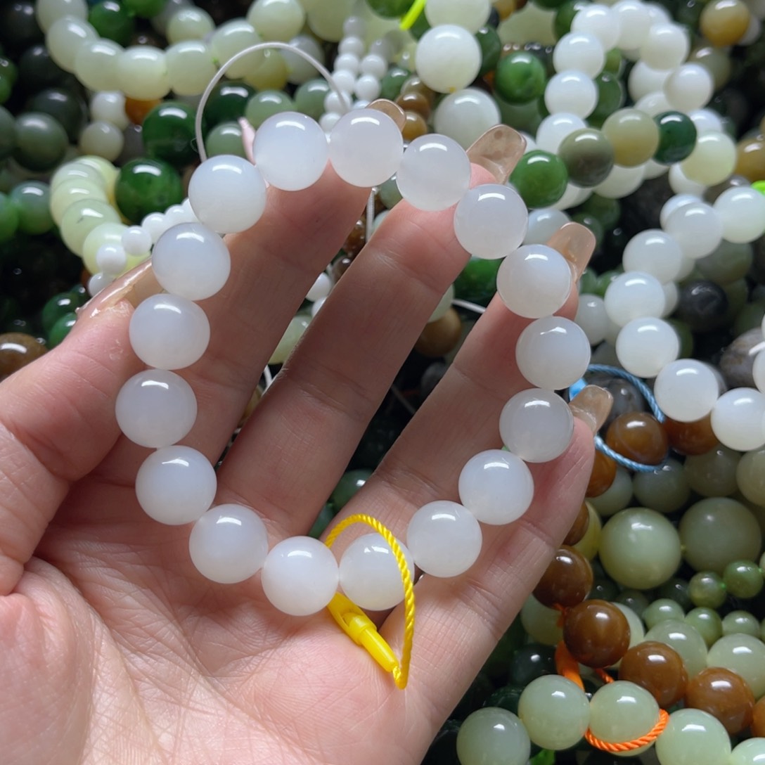 和田玉手链未镶嵌