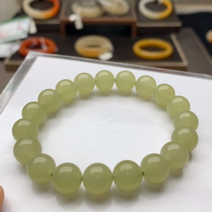 石英质玉（黄龙玉）未镶嵌手镯