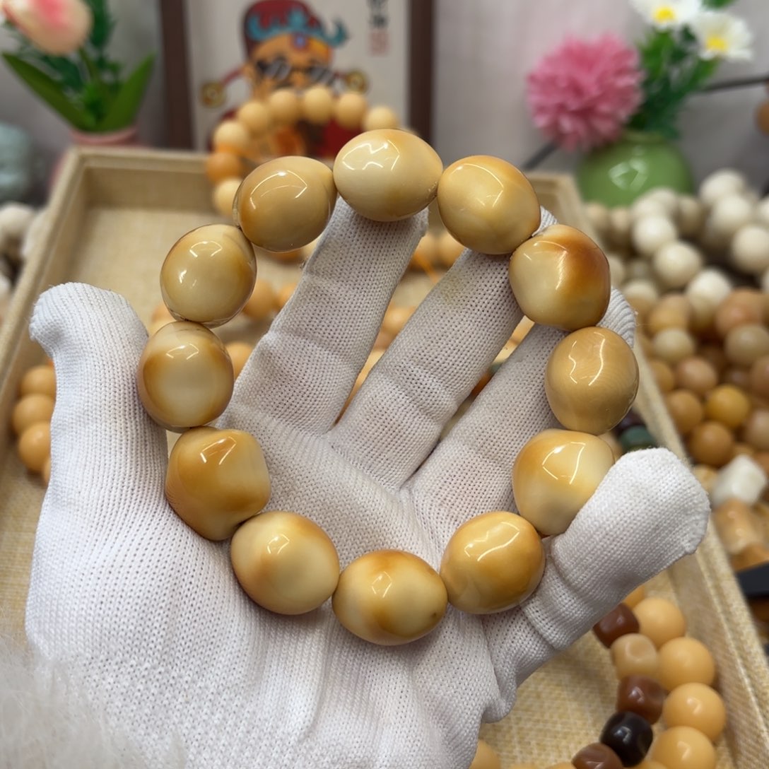 菩提根/象牙果吊坠牙果瑕疵机抛369