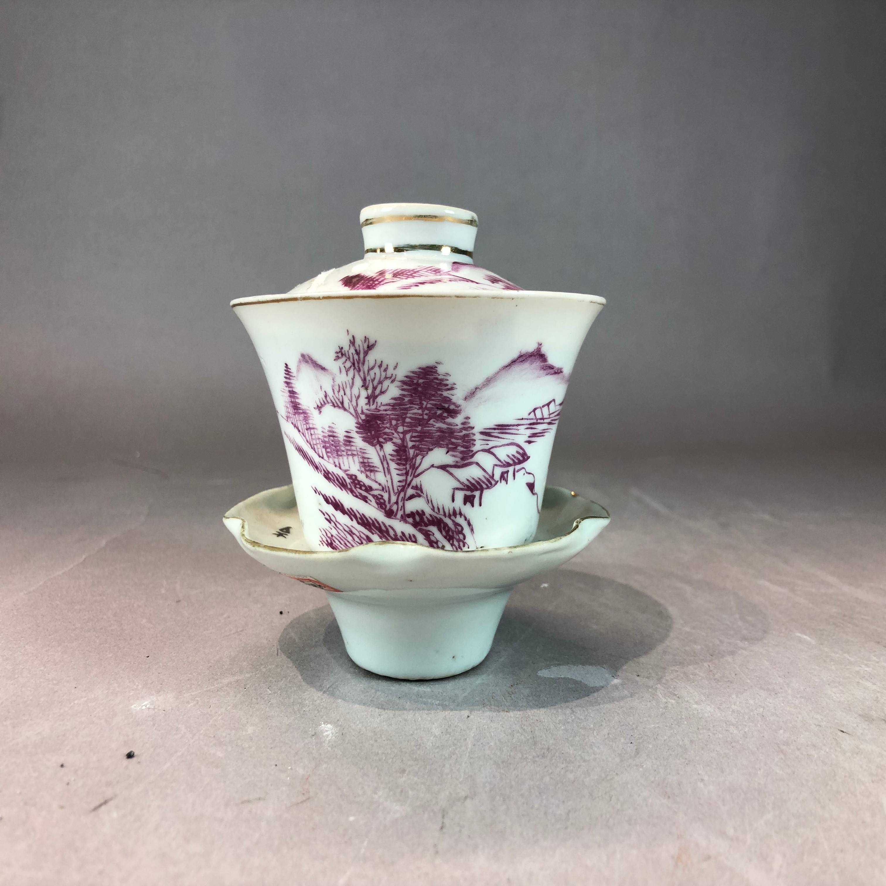 A03449 民国胭脂红釉山水纹三才盖碗 高9.5cm