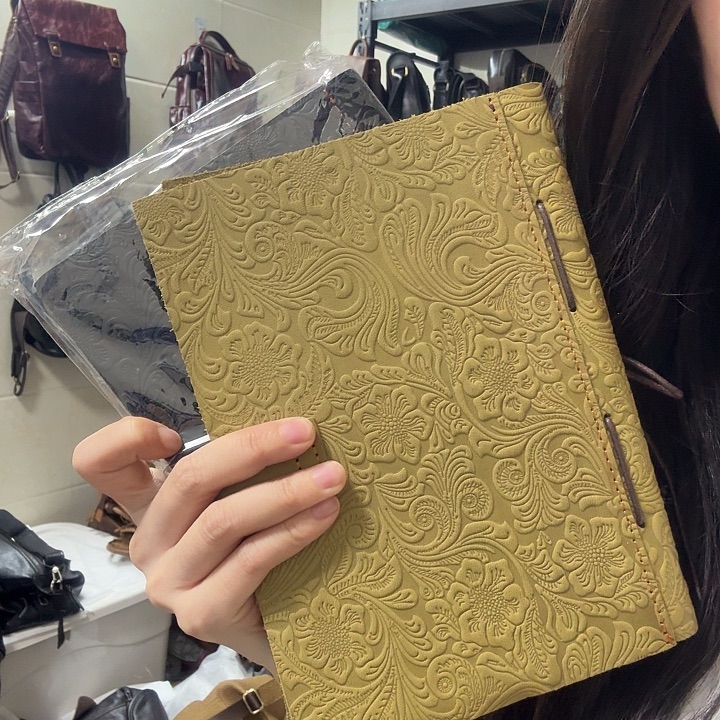 骨***头头层牛皮笔记本疯马皮
