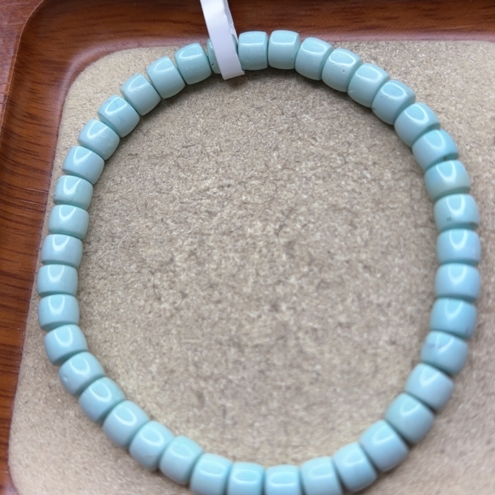 绿松石手串未镶嵌