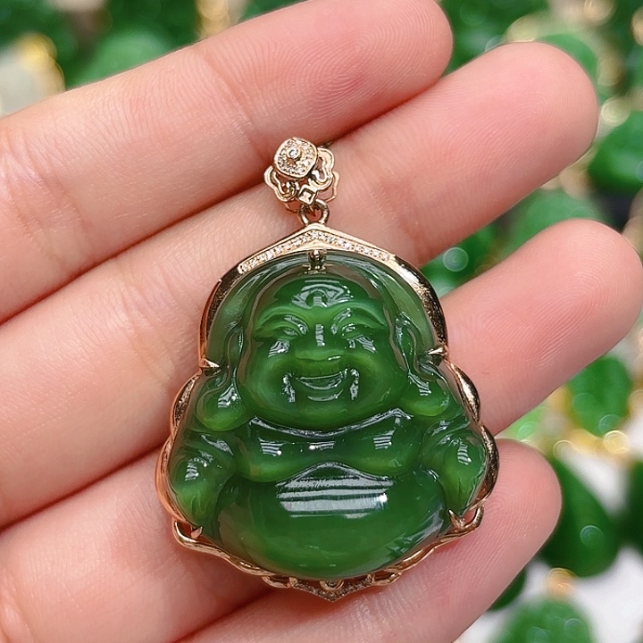 和田玉（碧玉）颈饰18K金镶嵌