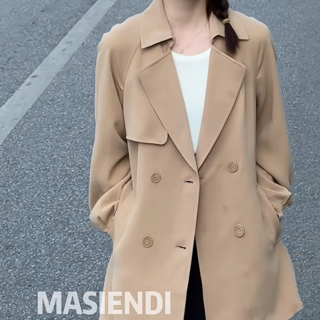 MASIENDI/玛丝恩迪短款纯色风衣通勤气质430061